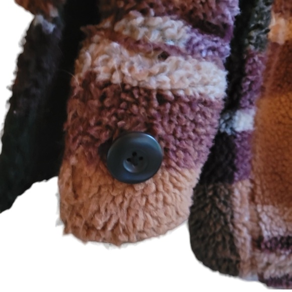 American Eagle Sherp Plaid shacket Size XS - Picture 5 of 7